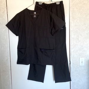 Size Small Black scrubs